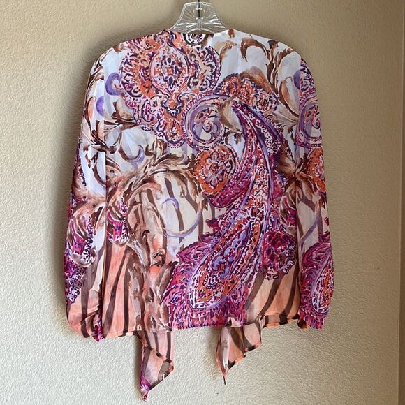 Chico’s sheer colorful open top - Picture 2 of 11